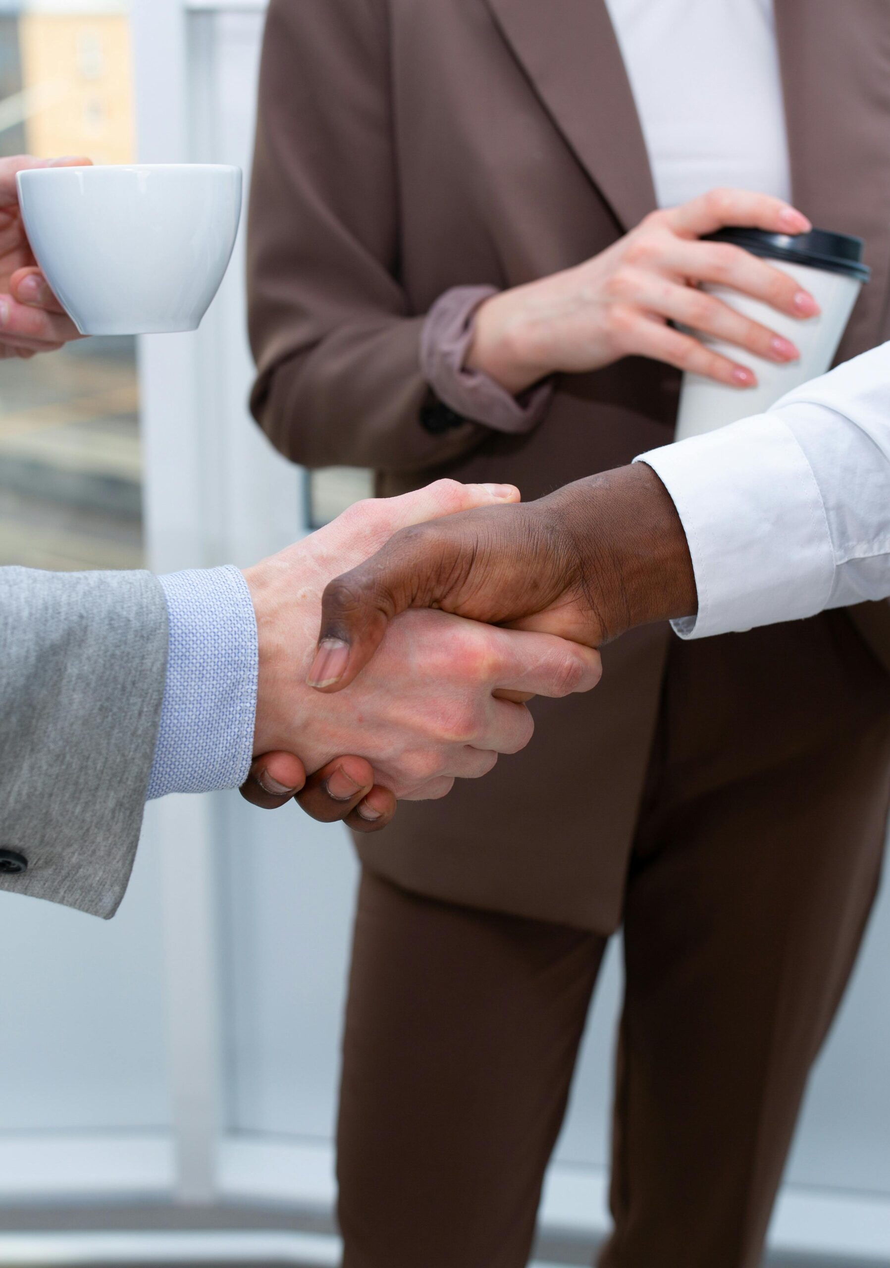 Overcoming the fear: How to break out of your comfort zone and become a networking expert